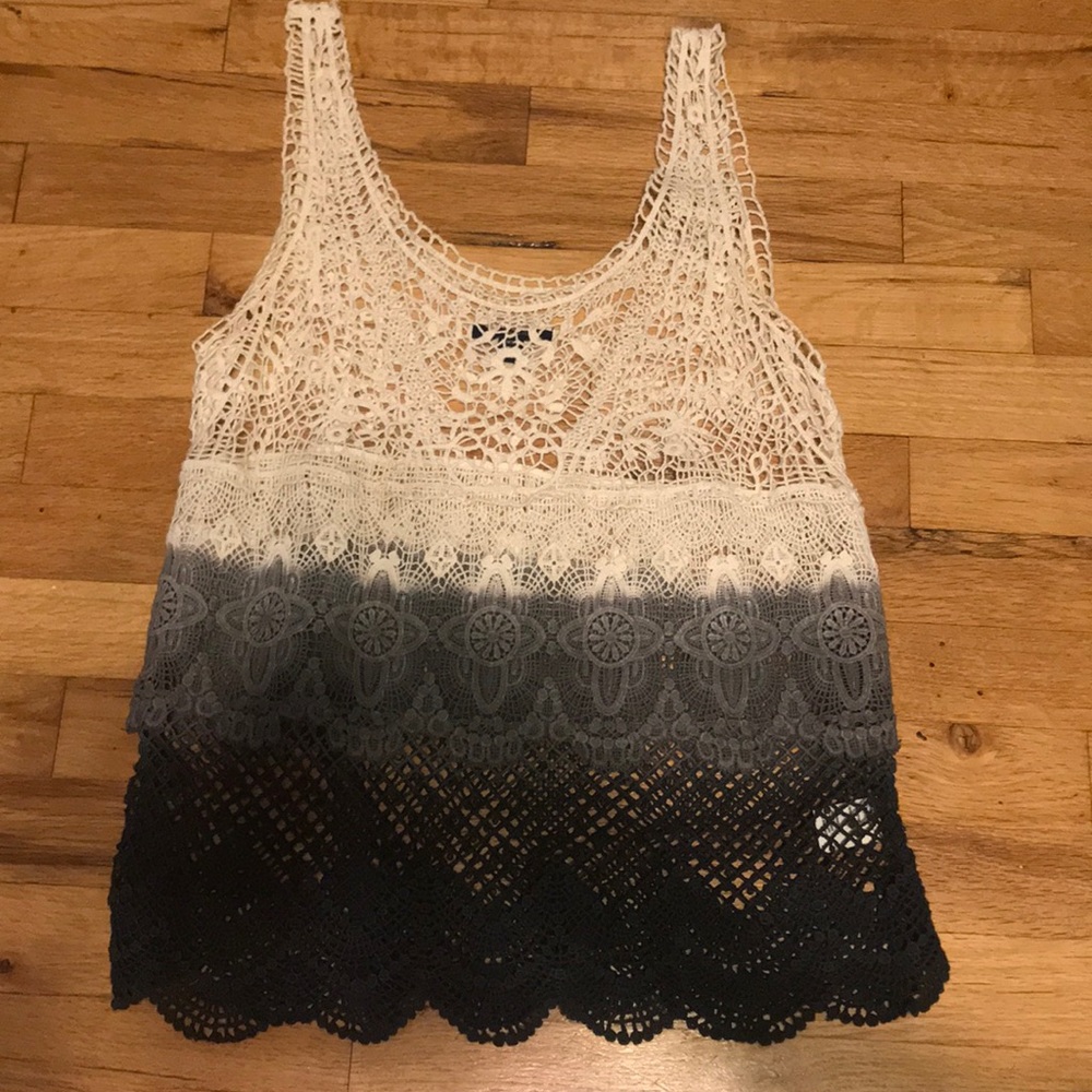 American Eagle Outfitters ombré lace tank top